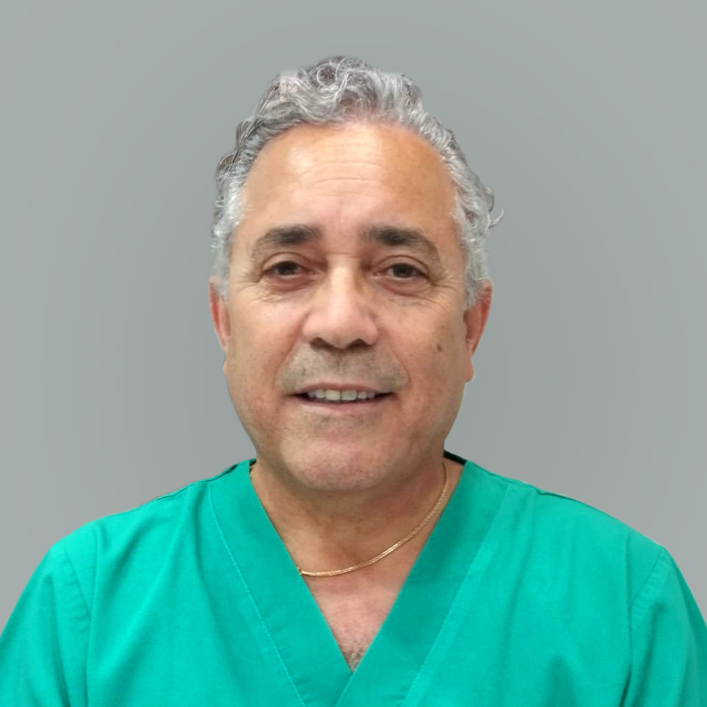 Dr. Iván de Peña